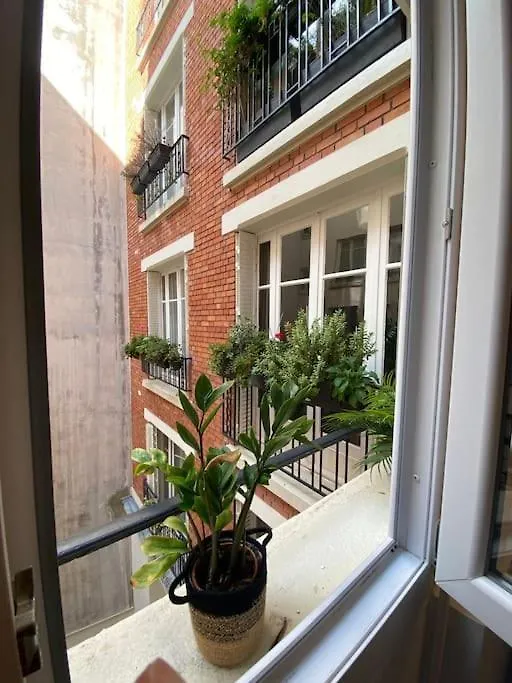 Appartement Moderne Paris Montmartre 2 A 4P